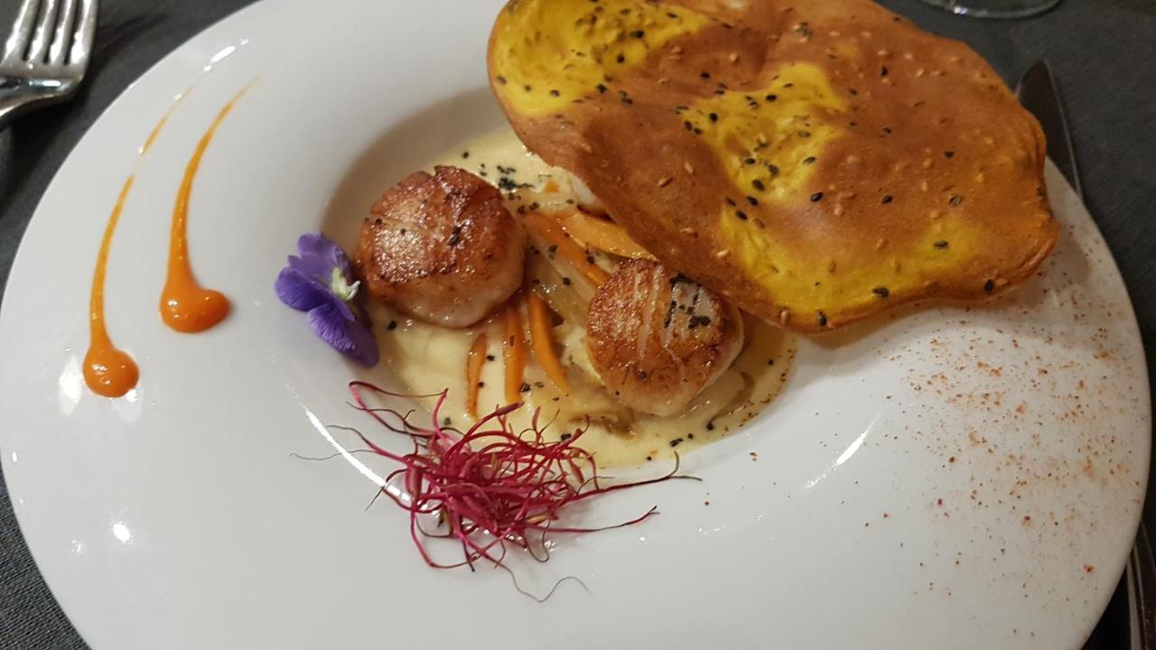 Logis - Hotel Restaurant La Sapiniere Wisques Экстерьер фото